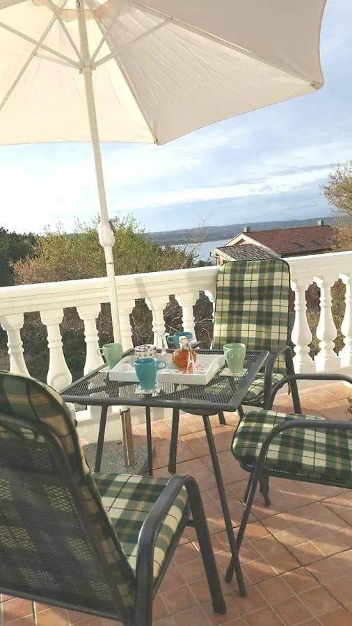 Apartman Studio Dino Klimno 0*,  Croatia